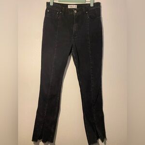 Abercrombie & Fitch Woman’s Jeans 28/6 Front Middle Seam High Rise Split Ankle